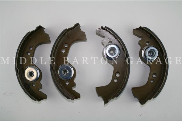 BRAKE SHOE SET (FRONT & REAR) 850/770S